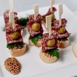 Канапе с салями и соусом купить в Могилеве