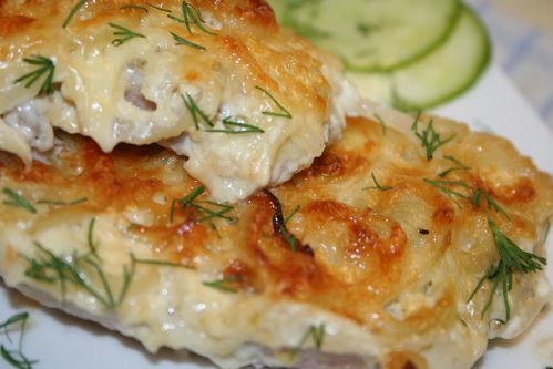 Филе трески запеченное с овощами и сыром 1 порция купить в Могилеве